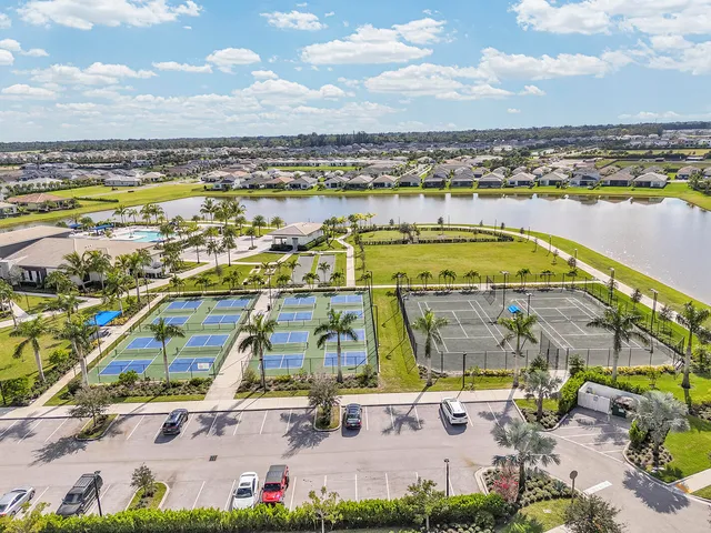 $4,000 | 5320 St Armands Way, Westlake, FL 33470