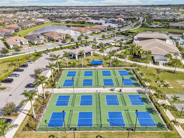 $4,000 | 5320 St Armands Way, Westlake, FL 33470