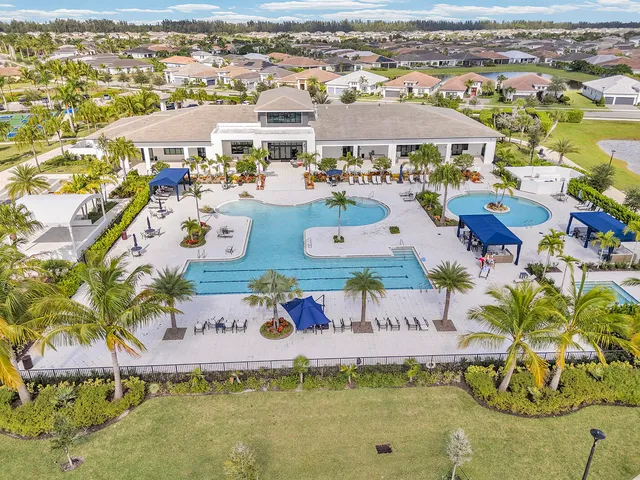 $4,000 | 5320 St Armands Way, Westlake, FL 33470