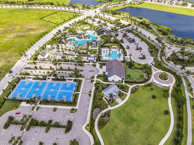 $4,000 | 5320 St Armands Way, Westlake, FL 33470