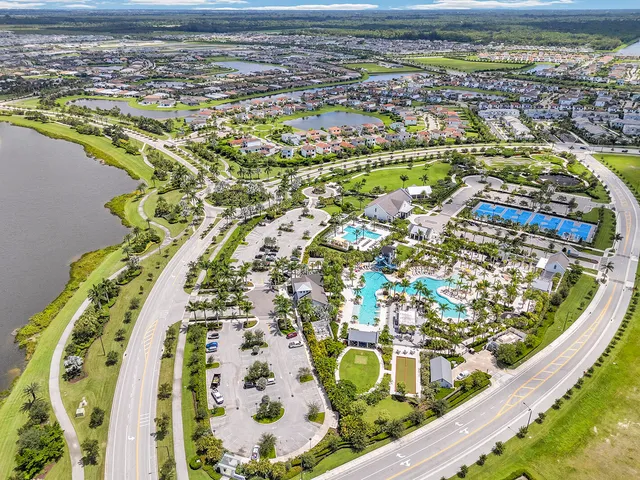 $4,000 | 5320 St Armands Way, Westlake, FL 33470