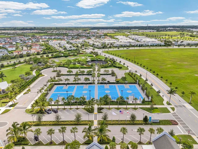 $4,000 | 5320 St Armands Way, Westlake, FL 33470