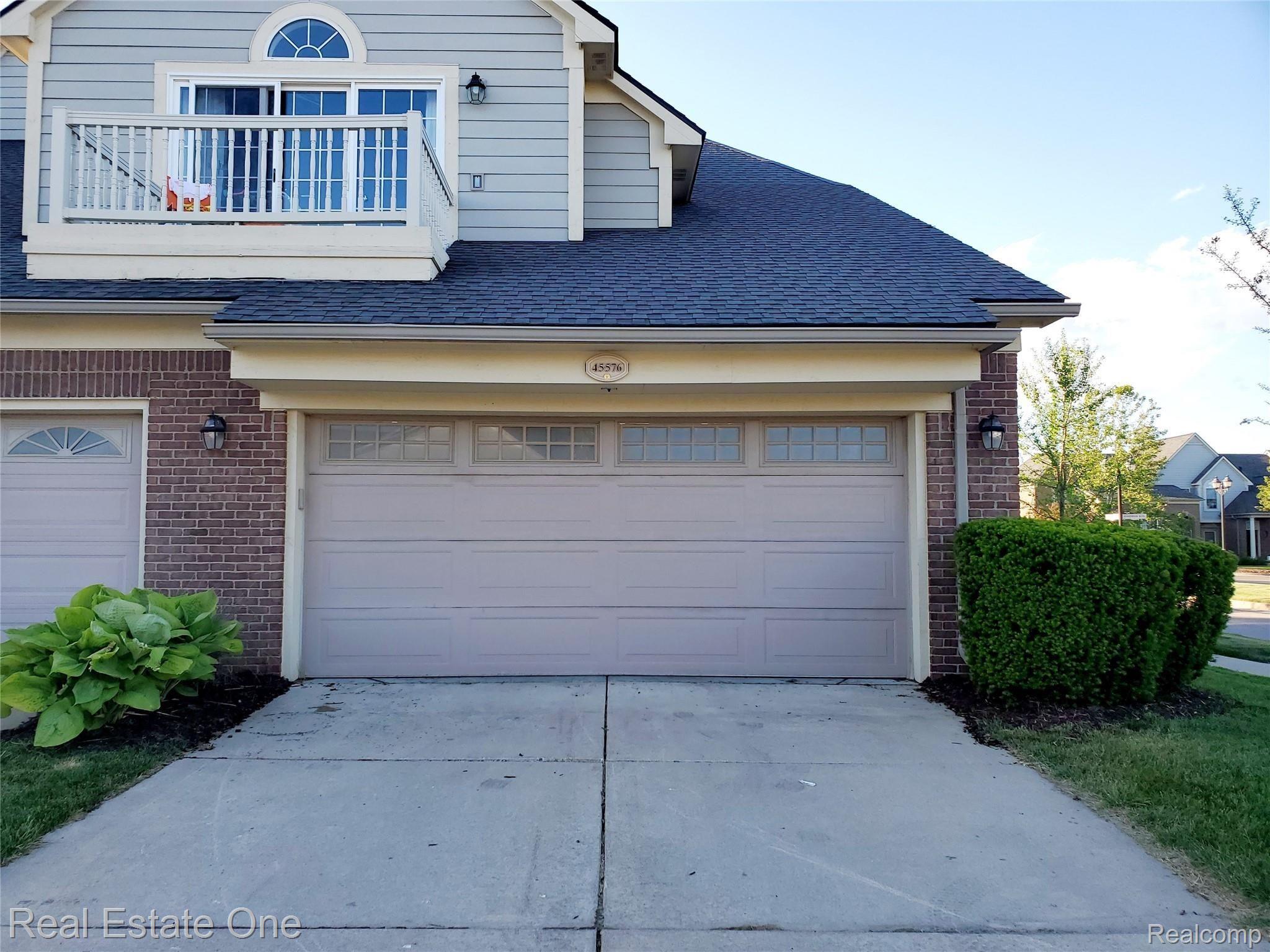 45576 South Stonewood Road Canton, MI 48187 - Photo 25 of 30 20200606_201414.jpg