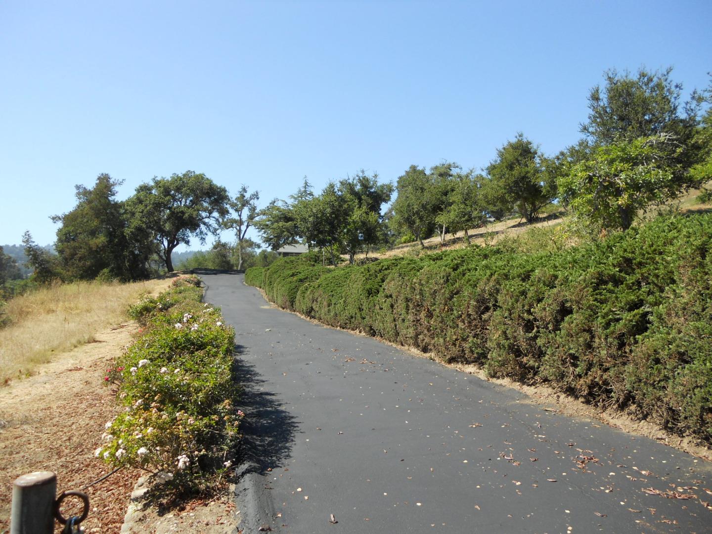 1228 Amesti Road Watsonville, CA 95076 - Photo 10 of 55