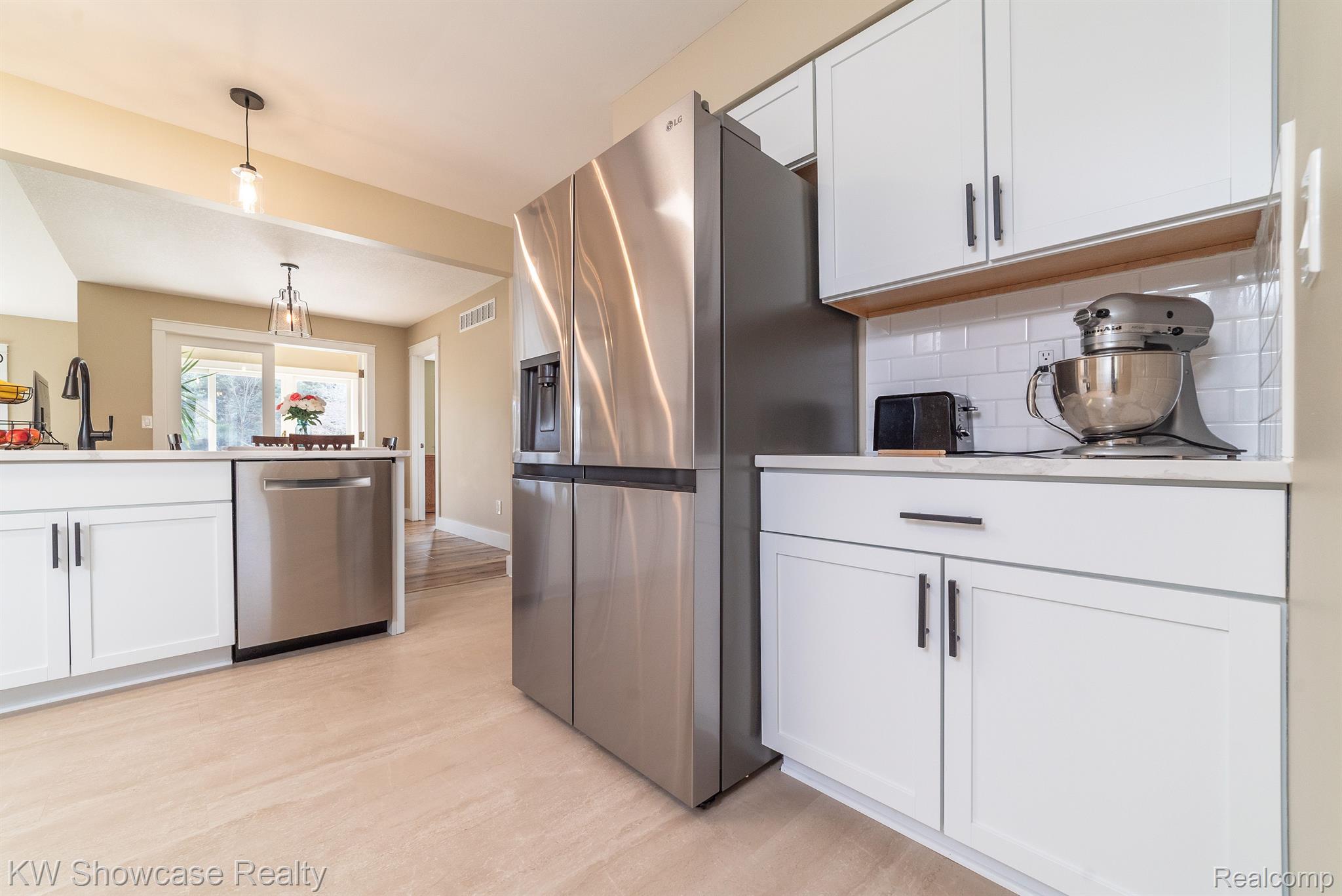 4306 Evans Road Holly, MI 48442 - Photo 7 of 52 Gallery Image 7