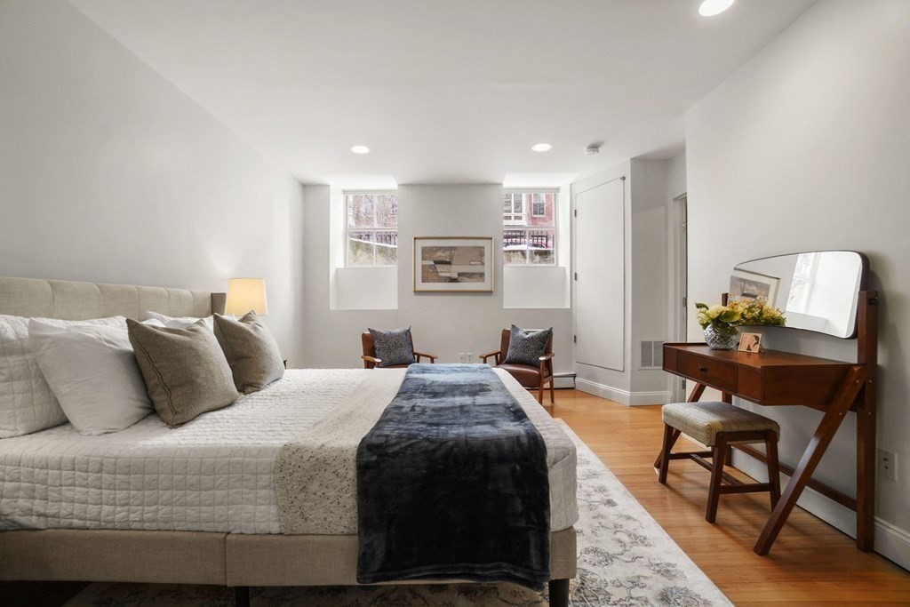67 Rutland Street, Unit 1 Boston, MA 02118 - Photo 16 of 31 Gallery Image 16