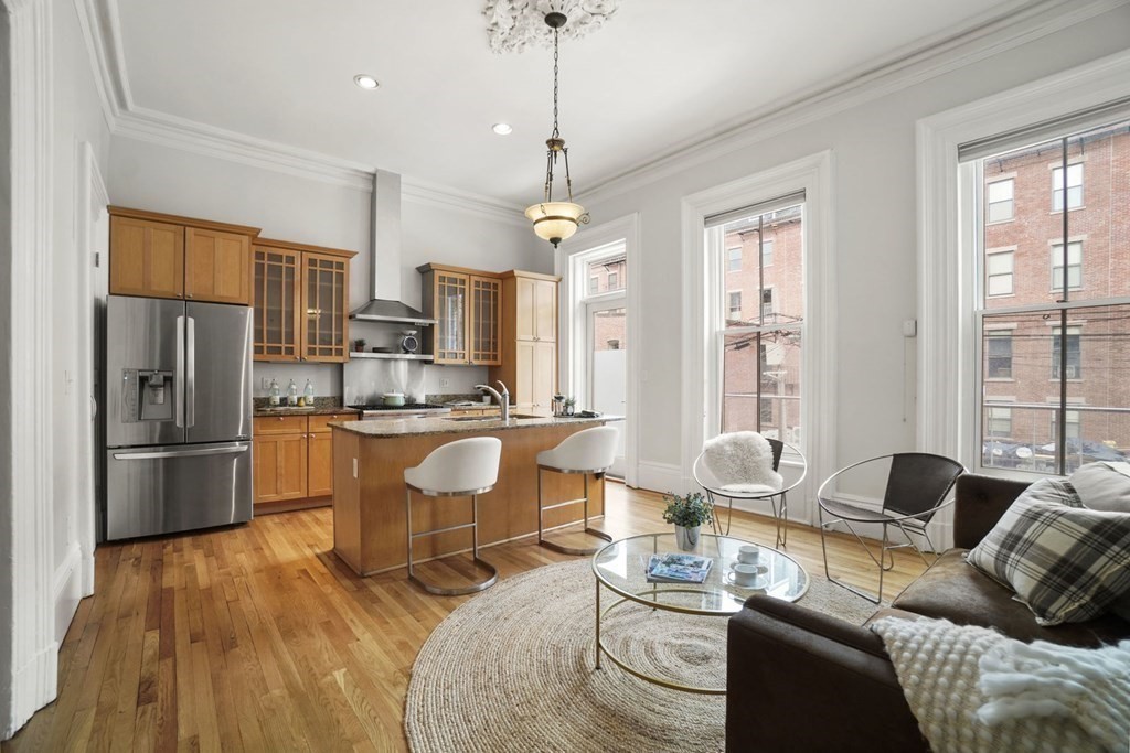 67 Rutland Street, Unit 1 Boston, MA 02118 - Photo 10 of 31 Gallery Image 10