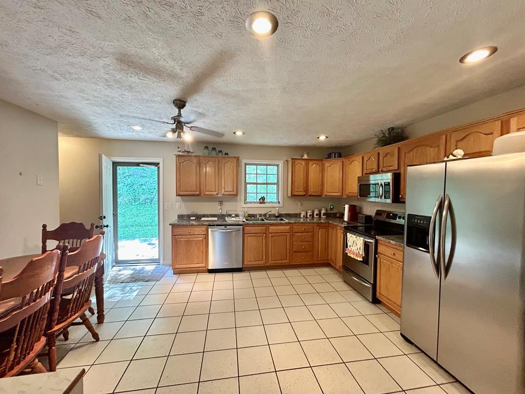 816 Sunset Road Rosedale, VA 24280 - Photo 11 of 19 Gallery Image 11