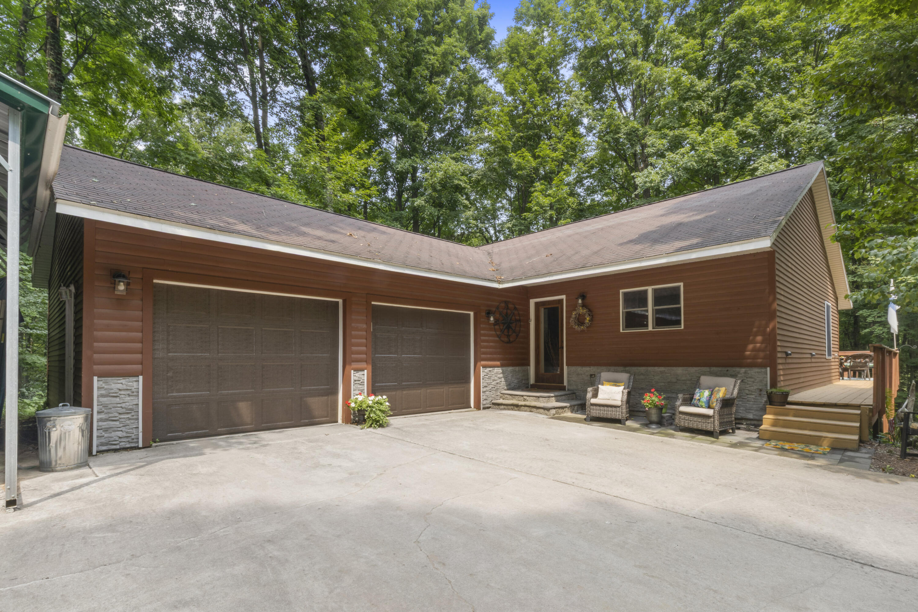 19707 9 Mile Road Copemish, MI 49625 - Photo 1 of 52 0S5A5184