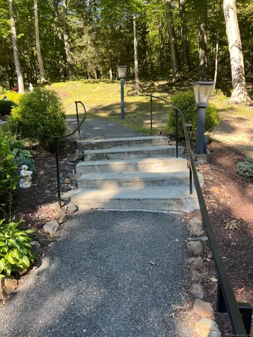 $2,500 | 1023 Heritage Village, Unit B, Southbury, CT 06488