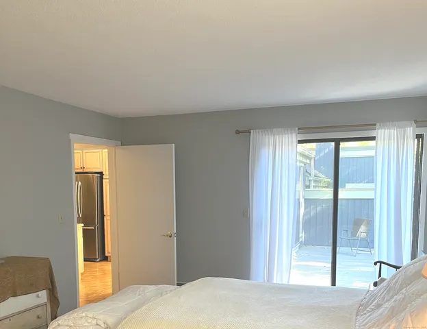 $2,500 | 1023 Heritage Village, Unit B, Southbury, CT 06488
