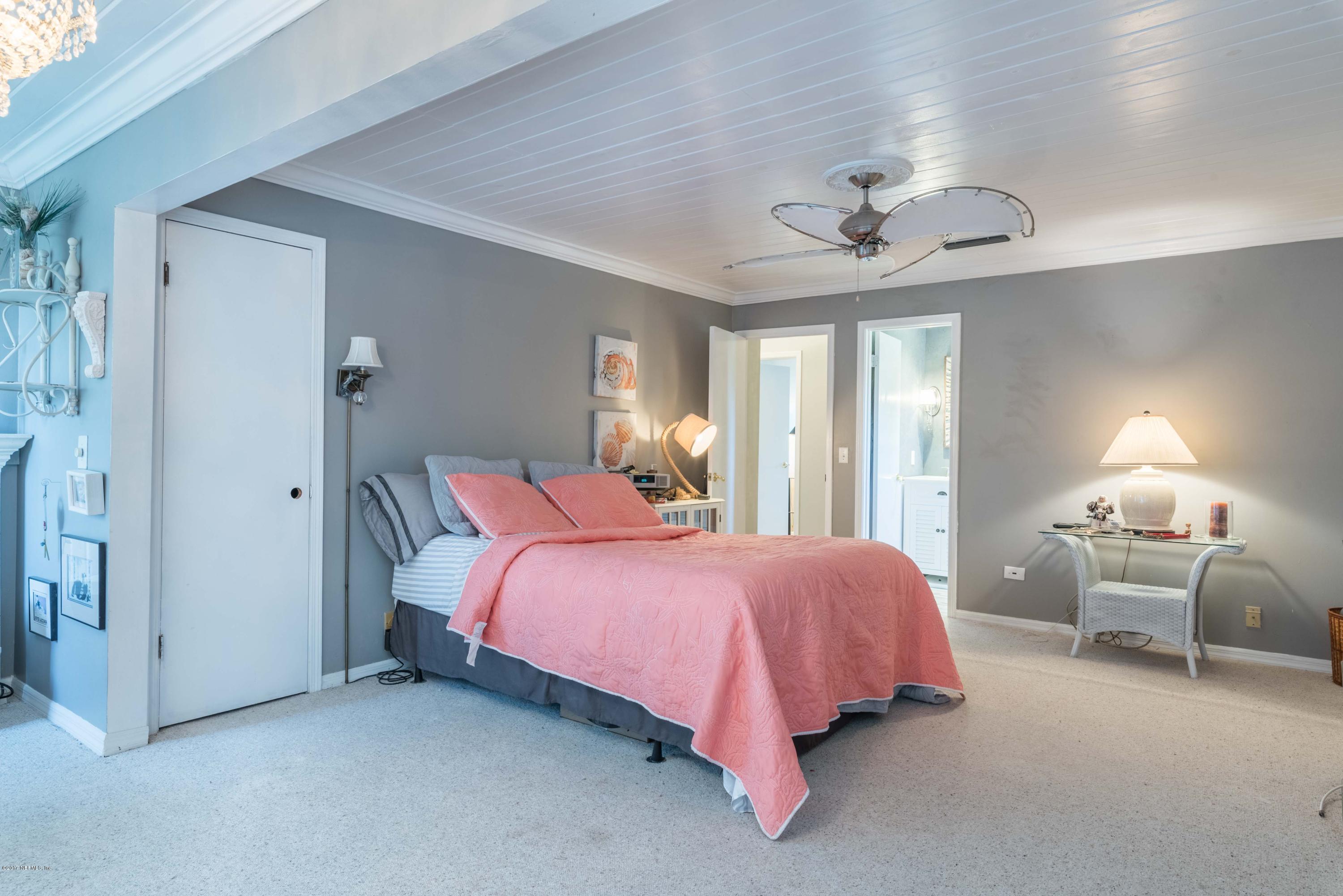2139 Seminole Road Atlantic Beach, FL 32233 - Photo 14 of 30 Master Suite