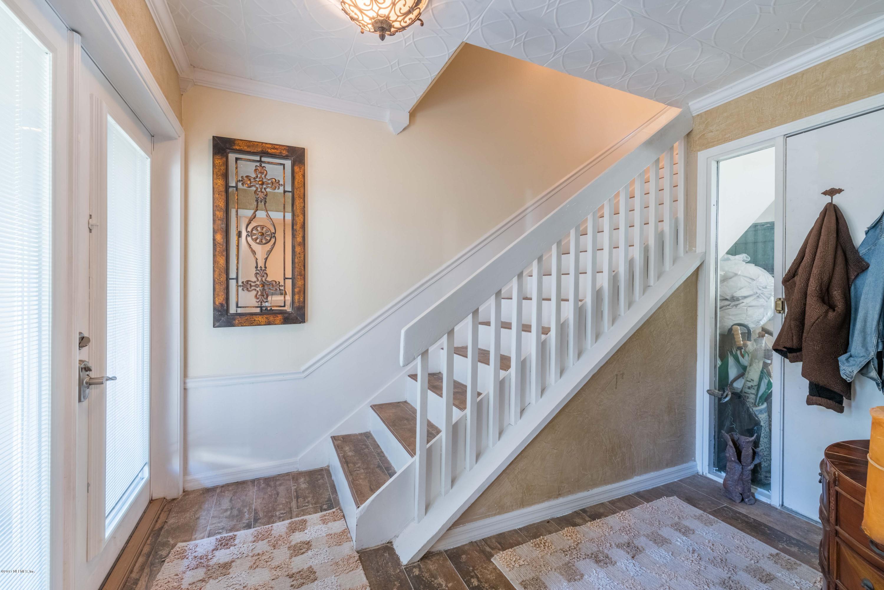 2139 Seminole Road Atlantic Beach, FL 32233 - Photo 2 of 30 Entry Foyer