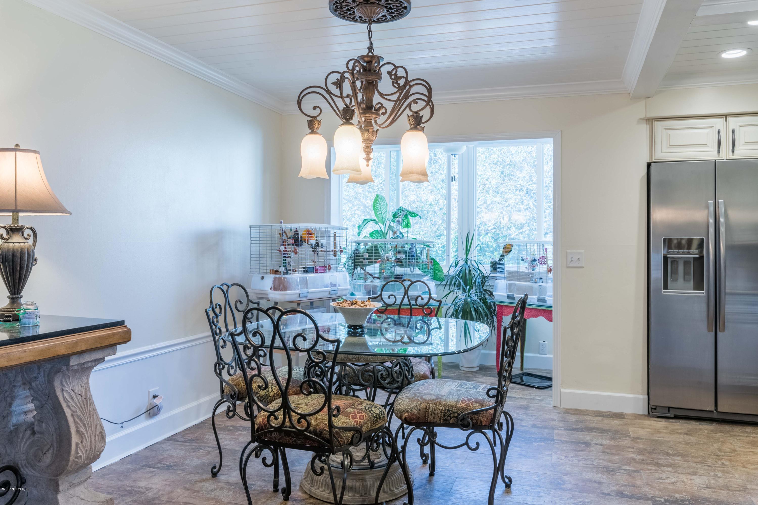 2139 Seminole Road Atlantic Beach, FL 32233 - Photo 10 of 30 Dining Room