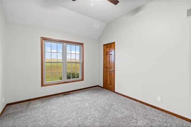 $850,000 | 9791 Leathers Road, Richmond, MO 64085