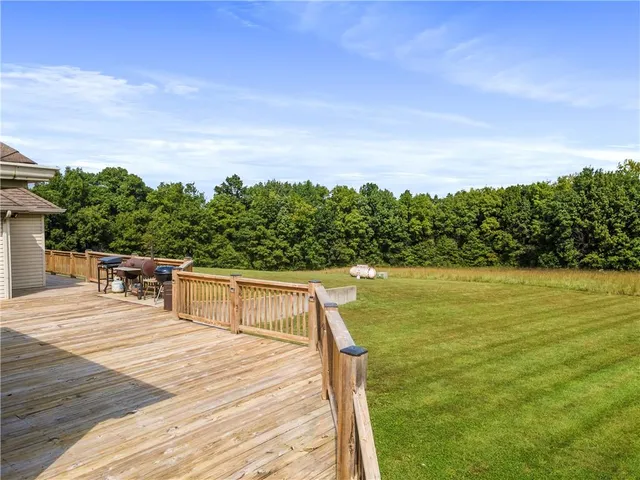 $850,000 | 9791 Leathers Road, Richmond, MO 64085