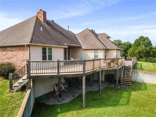 $850,000 | 9791 Leathers Road, Richmond, MO 64085