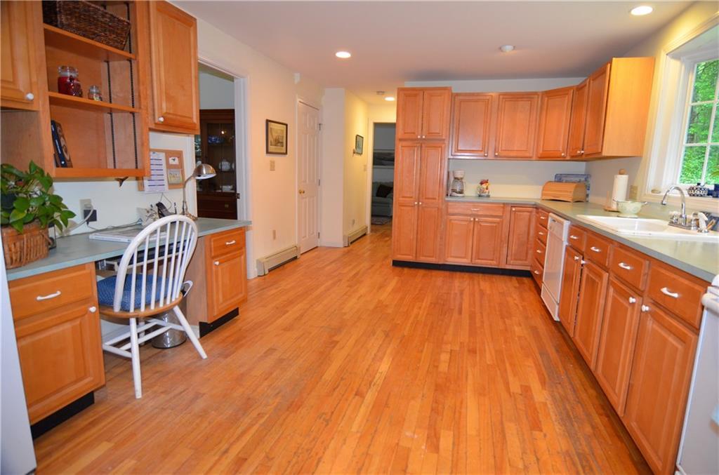 20 Sturdivant Road Cumberland Foreside, ME 04110 - Photo 12 of 32 Photo