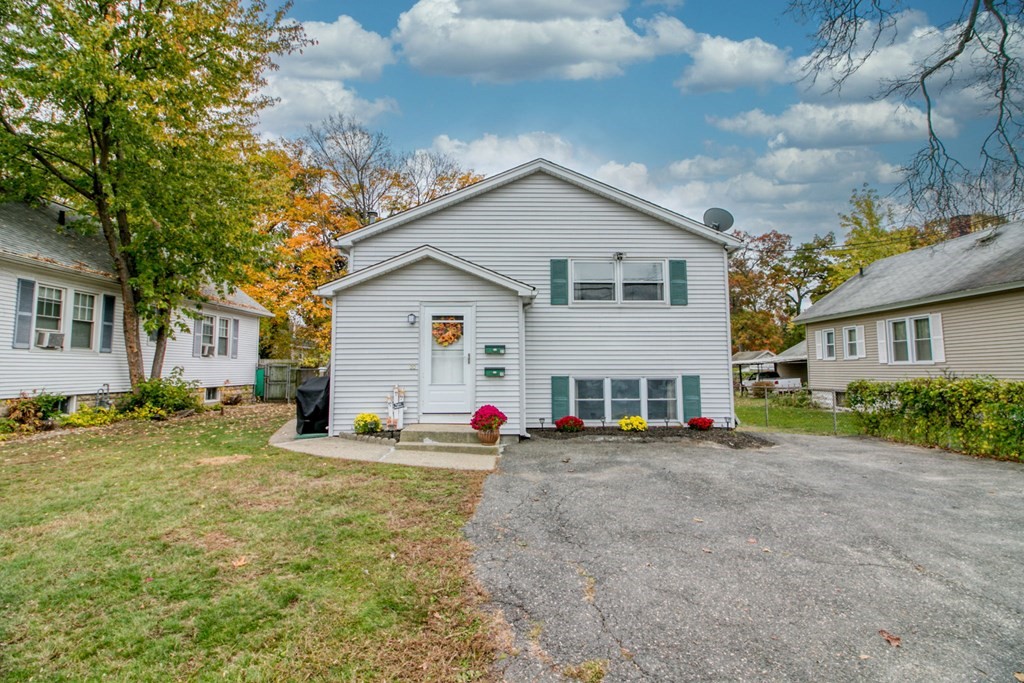 19-21 Victoria Street Springfield, MA 01104 - Photo 1 of 27 Gallery Image 1