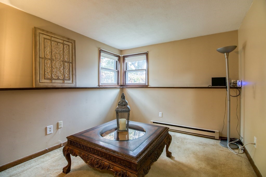 19-21 Victoria Street Springfield, MA 01104 - Photo 24 of 27 Gallery Image 24