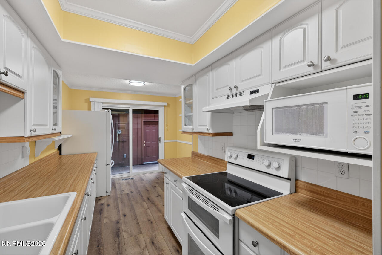 2016 Branch Lane Reno, NV 89509 - Photo 11 of 36 untitled-0028