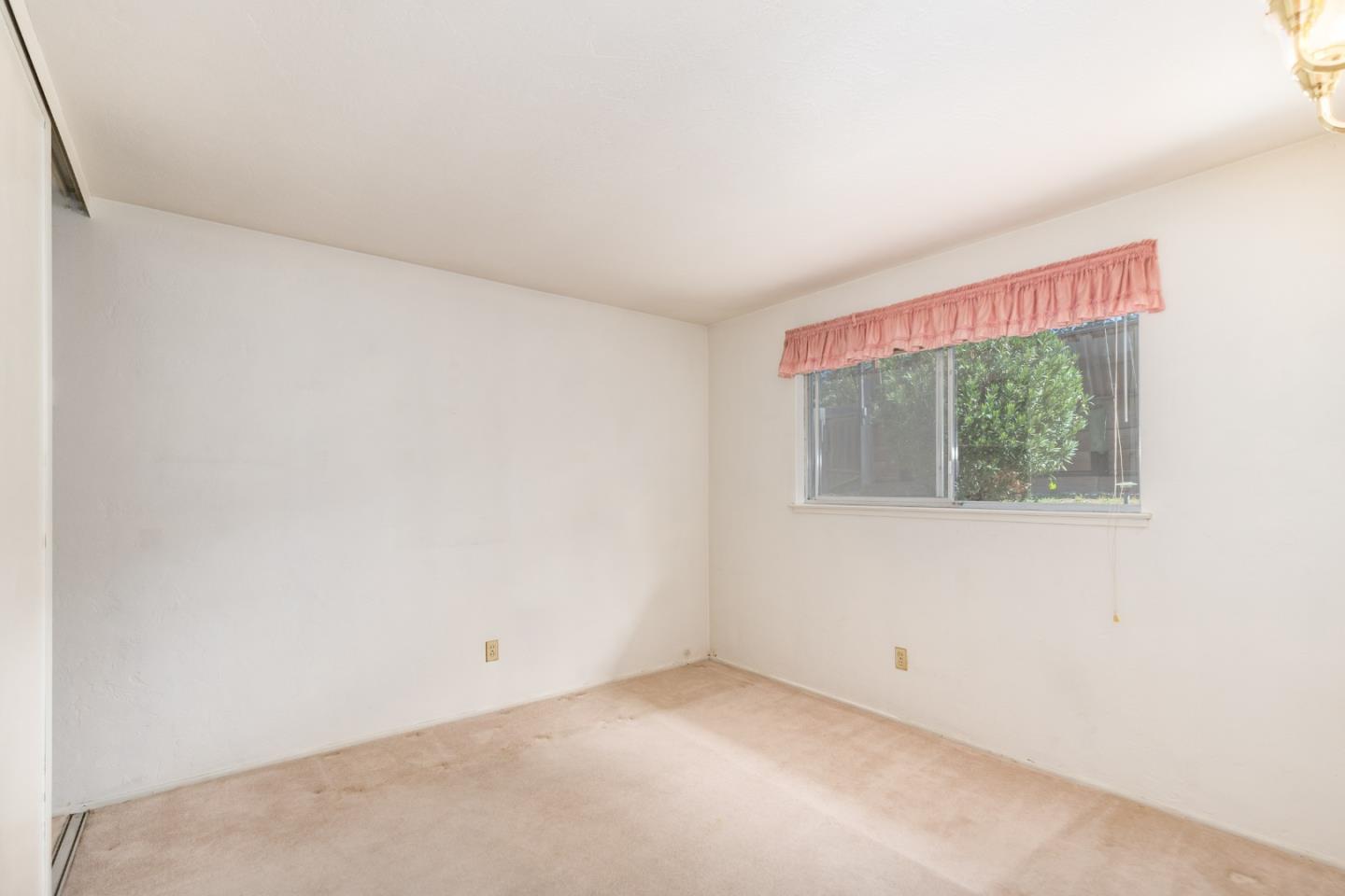 8020 Hihn Road Ben Lomond, CA 95005 - Photo 10 of 24 Gallery Image 10