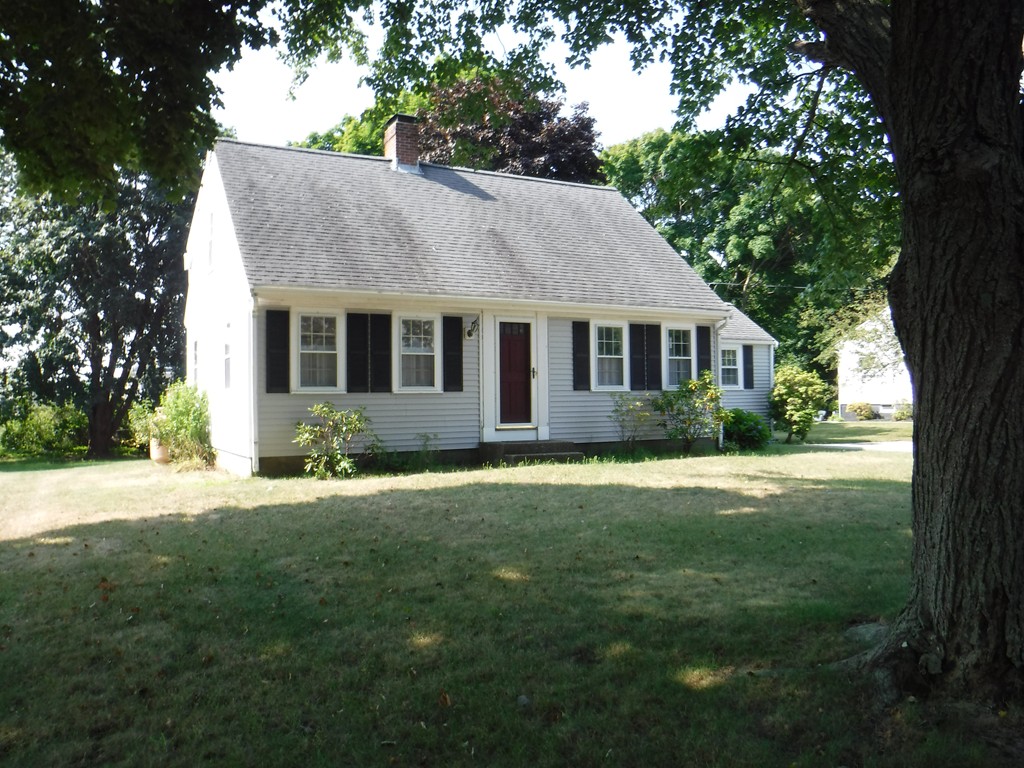 24 Blanchard Road Scituate, MA 02066 - Photo 1 of 22 Gallery Image 1