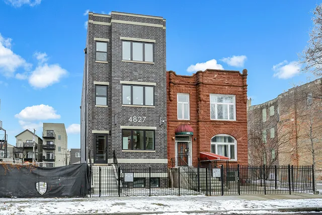 $1,395,000 | 4827 South St Lawrence Avenue, Chicago, IL 60615
