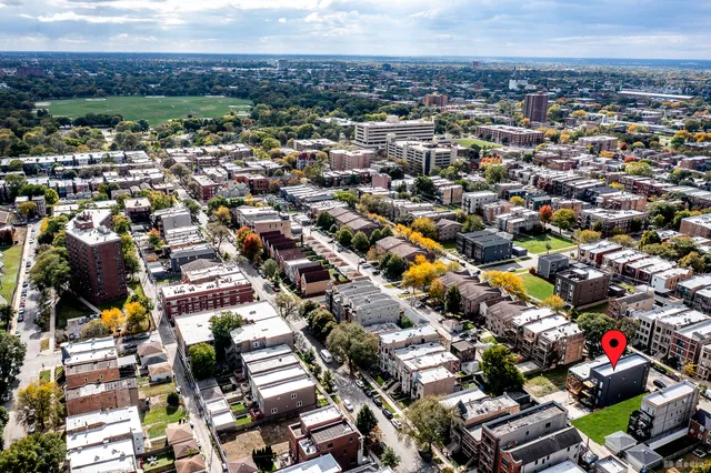 $1,395,000 | 4827 South St Lawrence Avenue, Chicago, IL 60615