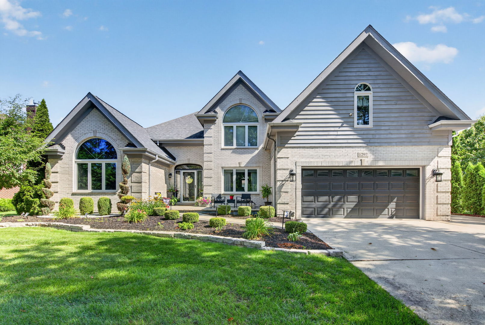1297 Drawbridge Lane Lemont, IL 60439 - Photo 1 of 69