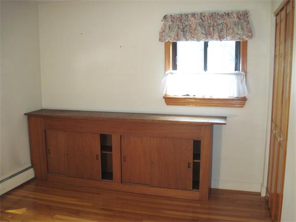 12 Eaton Road Framingham, MA 01701 - Photo 12 of 29 a view of entryway