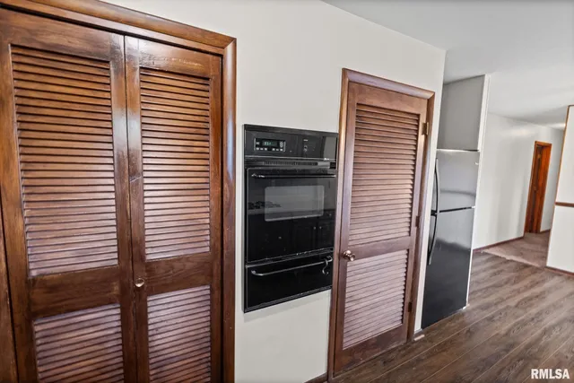 $155,500 | 8 Ronnies Terrace, Centralia, IL 62801