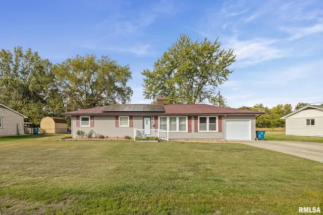 $155,500 | 8 Ronnies Terrace, Centralia, IL 62801