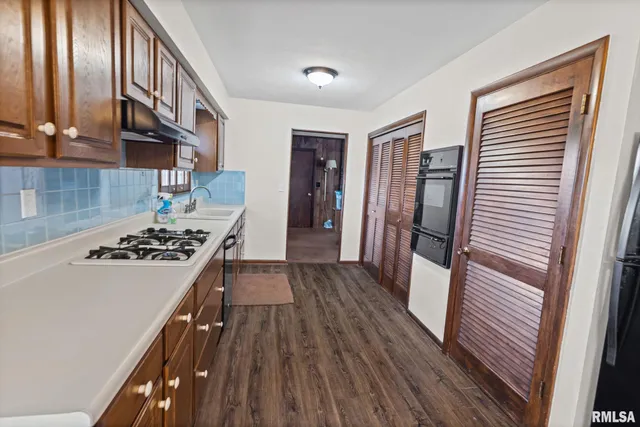 $155,500 | 8 Ronnies Terrace, Centralia, IL 62801