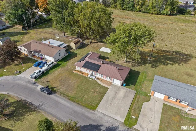 $155,500 | 8 Ronnies Terrace, Centralia, IL 62801