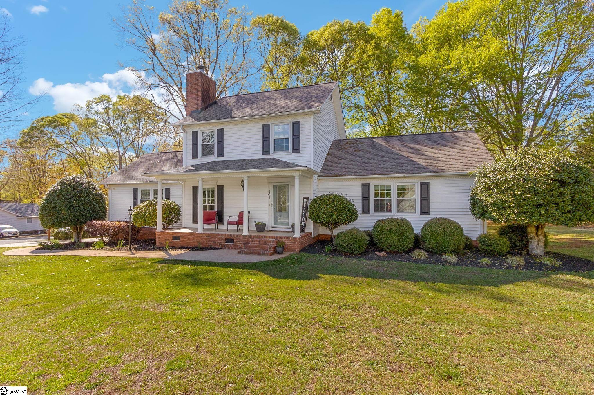401 Hampton Road Liberty, SC 29657 - Photo 2 of 35