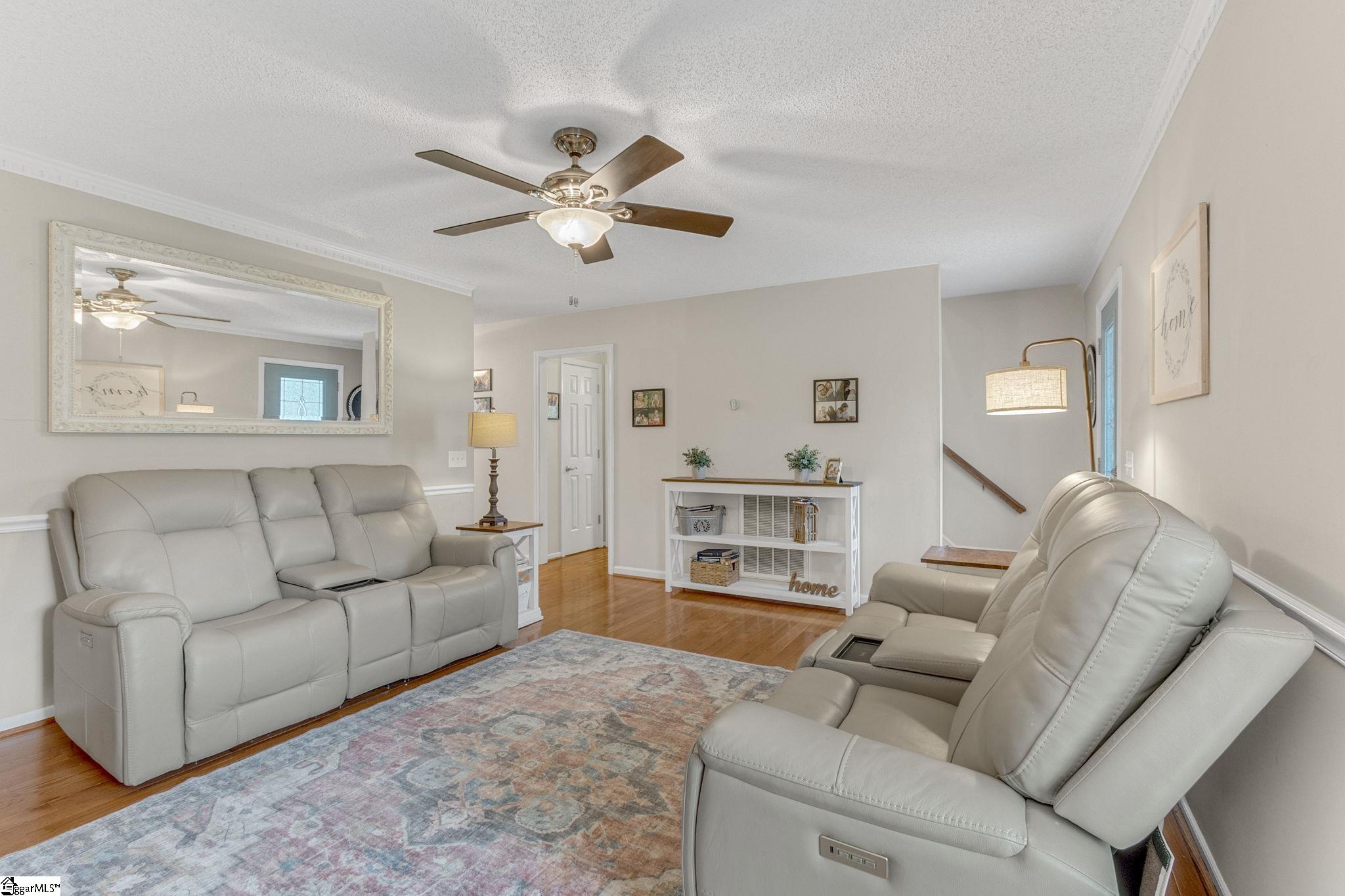 401 Hampton Road Liberty, SC 29657 - Photo 10 of 35