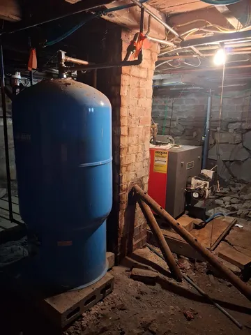 $545,000 | 5 Penniman Road, Bristol, ME 04554