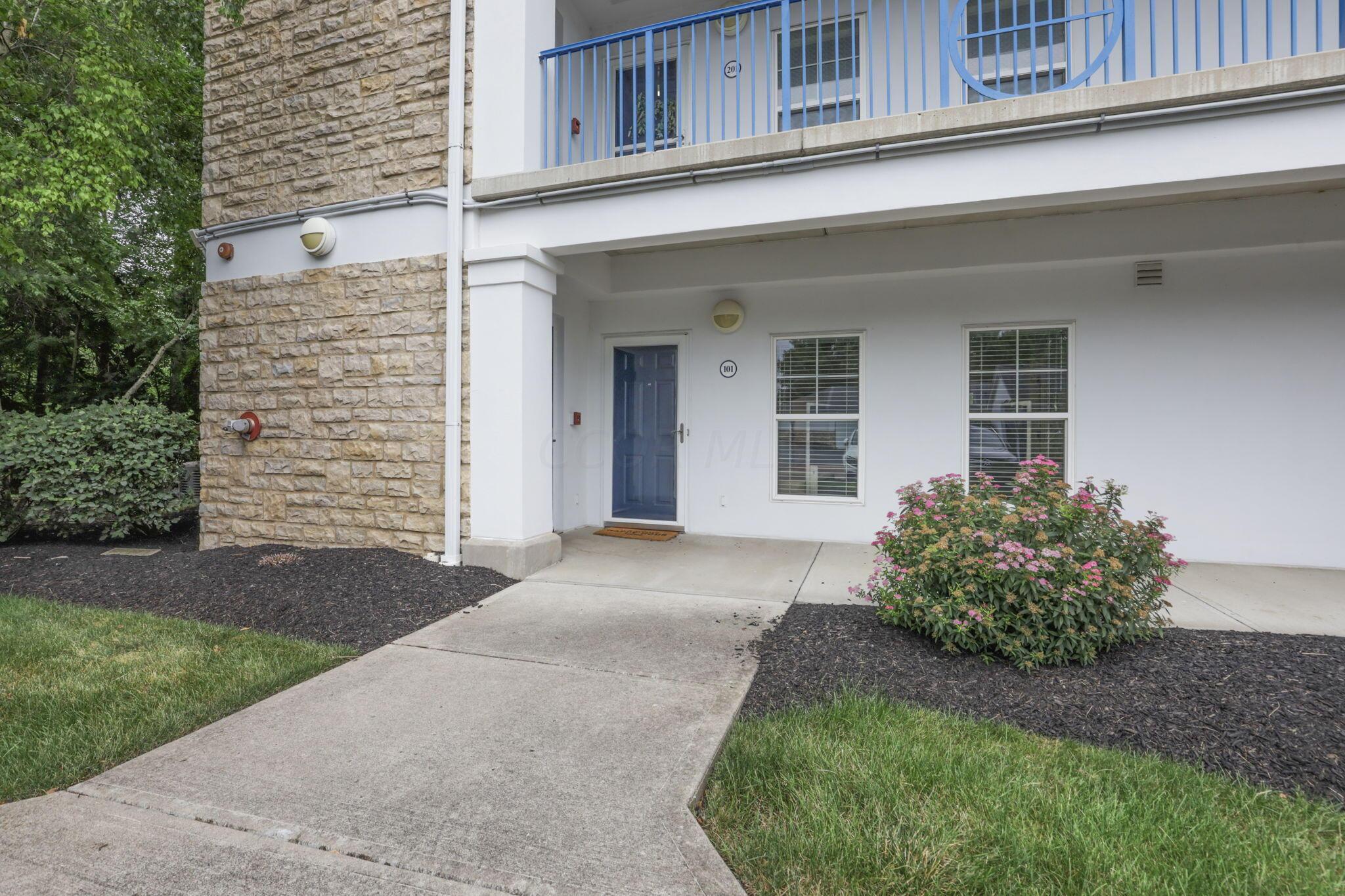 4401 Hunts Landing Road, Unit 101SE Hebron, OH 43025 - Photo 6 of 47 2-web-or-mls-IMG_7498