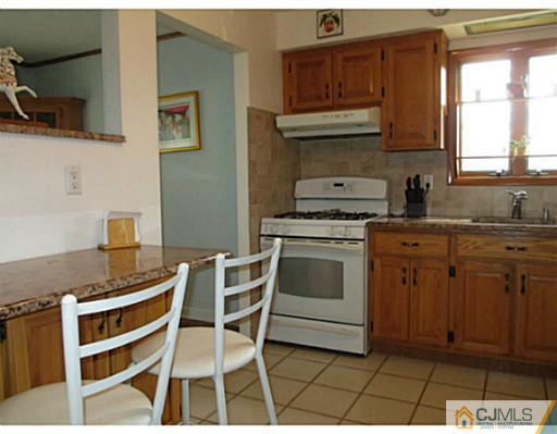 3 Clovis Road East Brunswick, NJ 08816 - Photo 17 of 19 Gallery Image 17