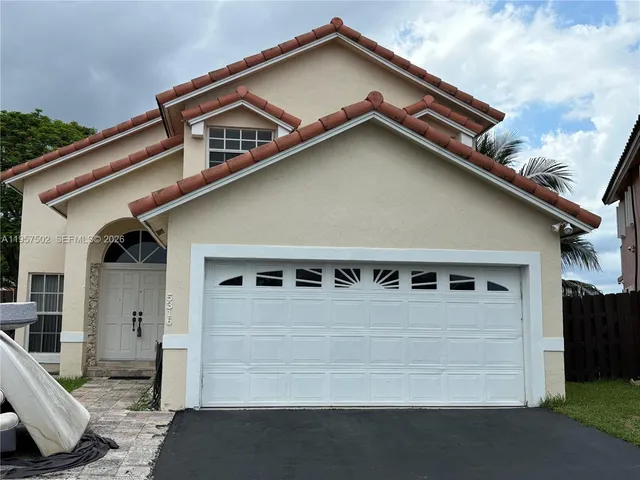 $3,800 | 5316 Southwest 153rd Court, Miami, FL 33185