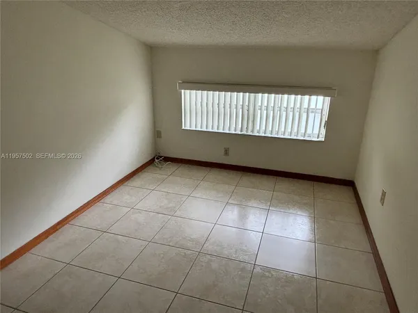 $3,500 | 5316 Southwest 153rd Court, Miami, FL 33185