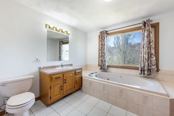 $1,429,900 | 17 Duck Road, Reading, MA 01867