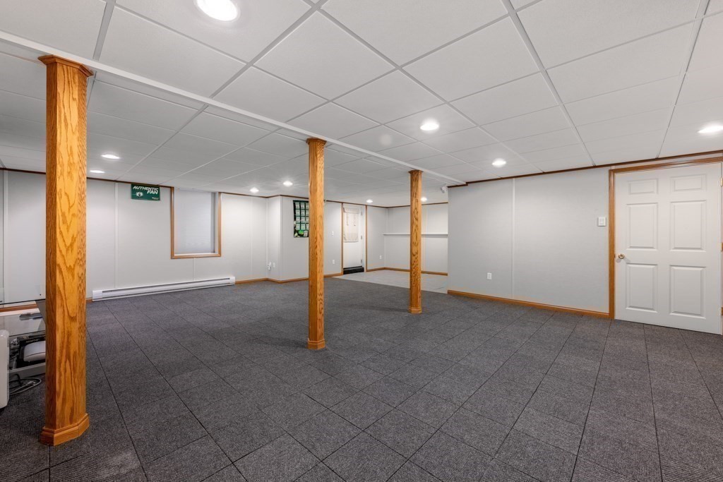 17 Duck Road Reading, MA 01867 - Photo 26 of 32