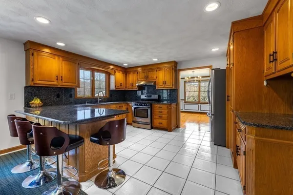 $1,429,900 | 17 Duck Road, Reading, MA 01867