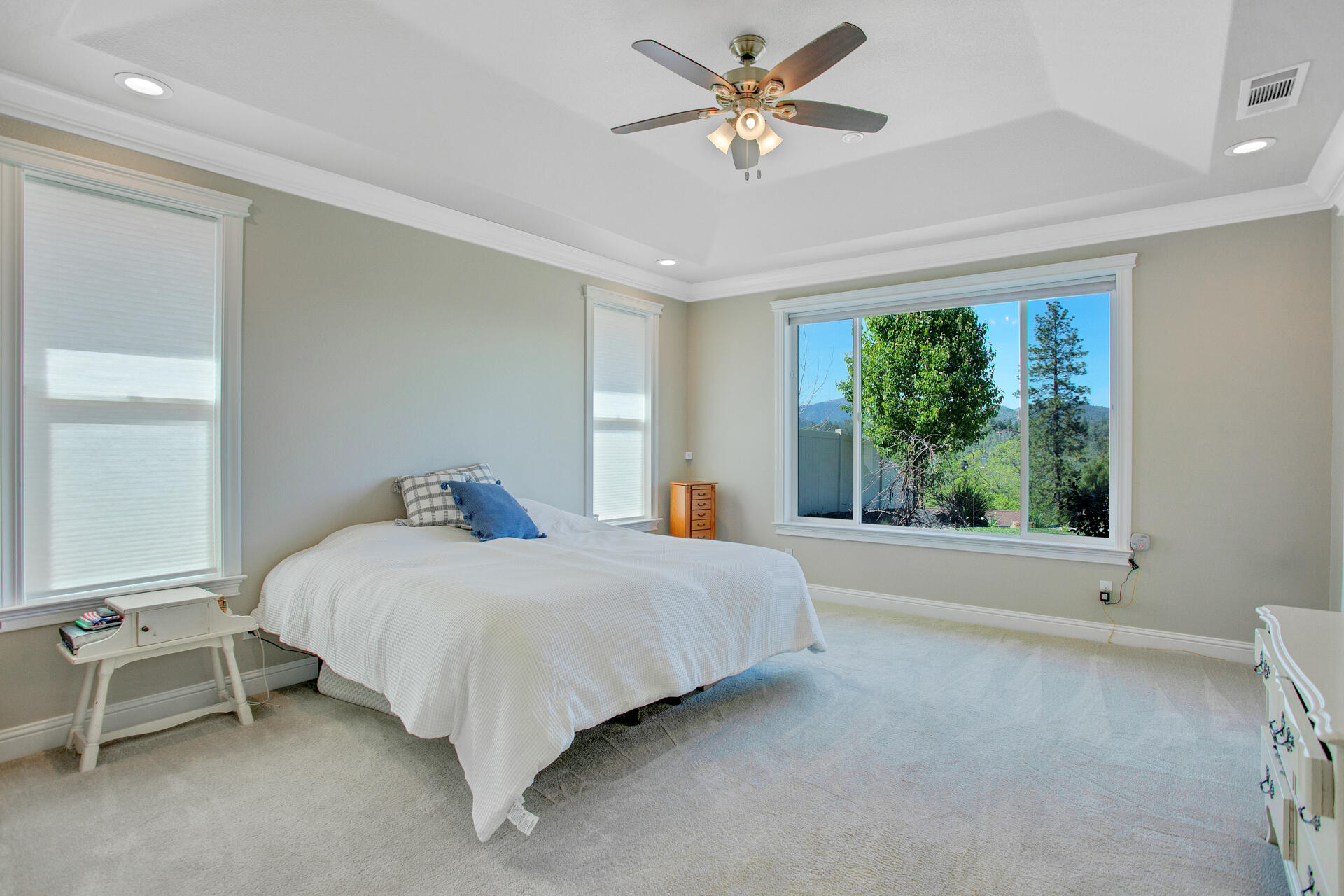 4321 Risstay Way Shasta Lake, CA 96019 - Photo 22 of 38 a bedroom with a bed and a window