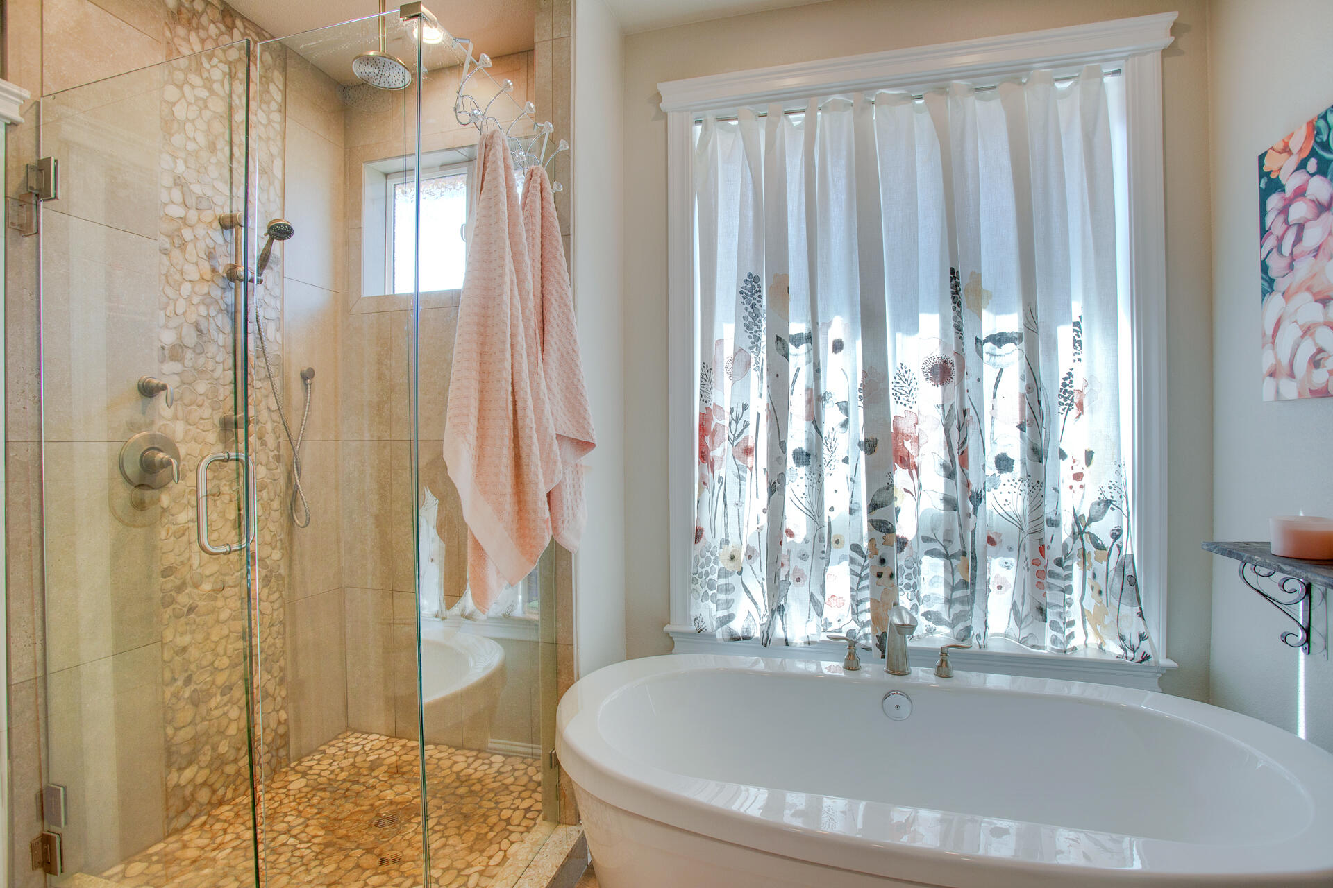 4321 Risstay Way Shasta Lake, CA 96019 - Photo 24 of 38 a spacious bathroom with a bathtub and shower