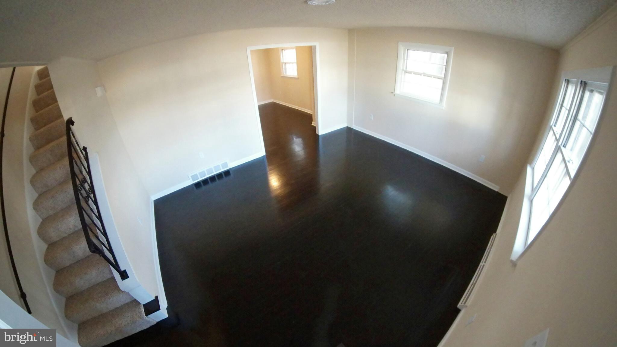 416 Hensley Street Lititz, PA 17543 - Photo 3 of 31 Gallery Image 3