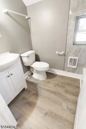 $1,900 | 2 Main Street, Unit 3, Blairstown, NJ 07825