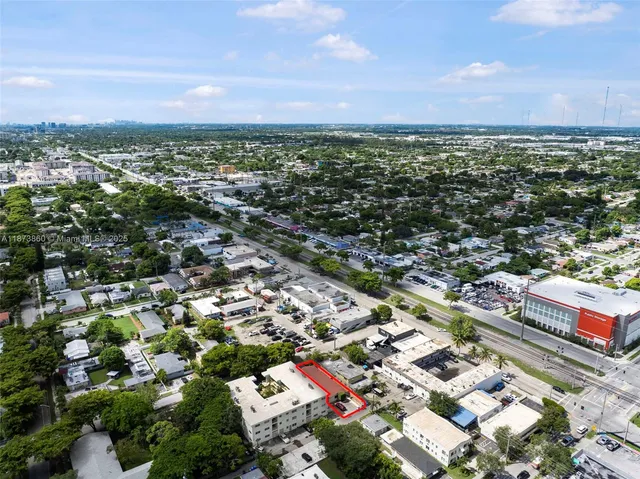 $759,000 | 2033 Dewey Street, Hollywood, FL 33020